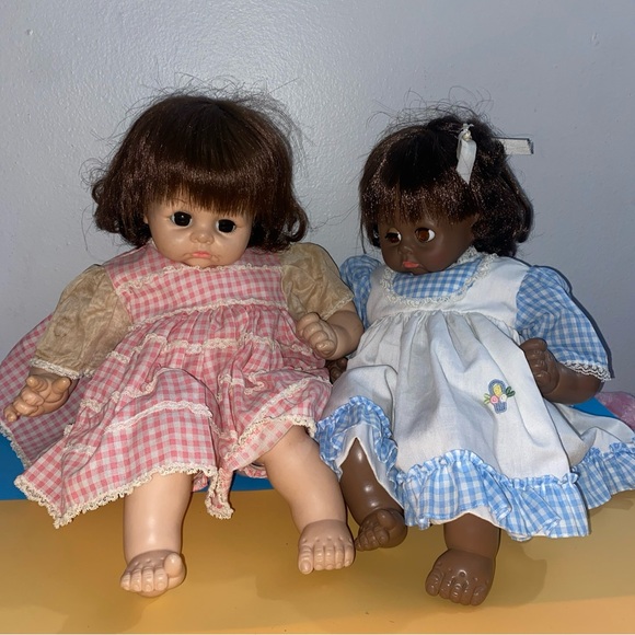 Two vintage madame Alexander dolls year 77,&65 19” - Picture 2 of 13